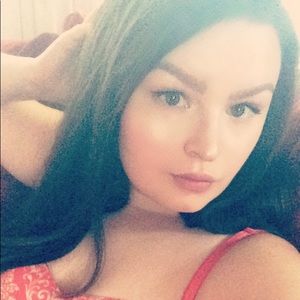 Meet your Posher, Gina